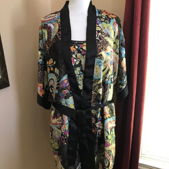 NWT SANTE NIGHTGOWN SET WITH MATCHING HANGER - Picture 2 of 10